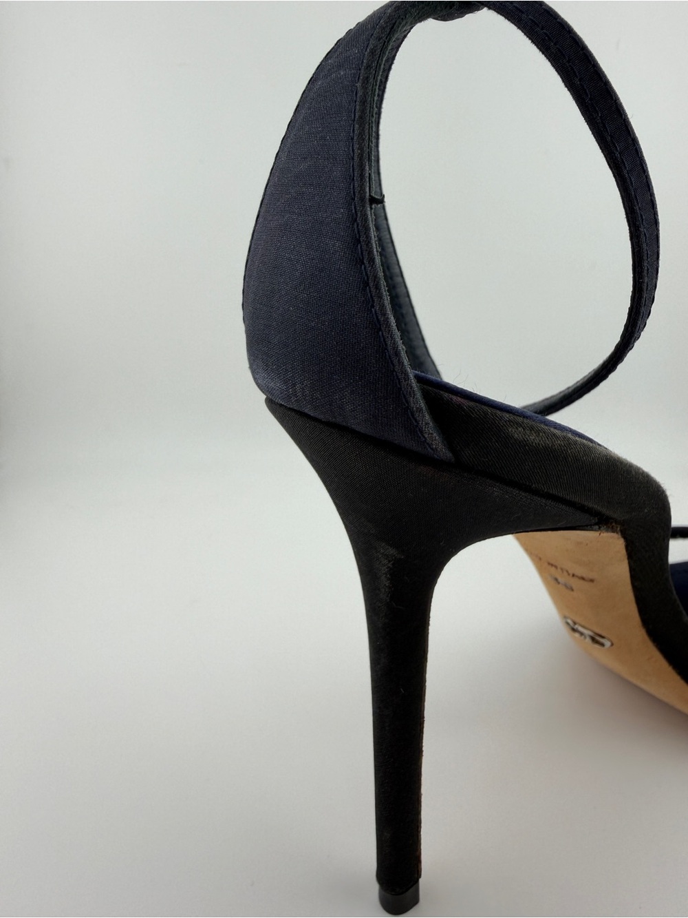Authentic 2014 Christian Dior Navy Silk Satin Rosette Stilettos-39 - Picture 8 of 13